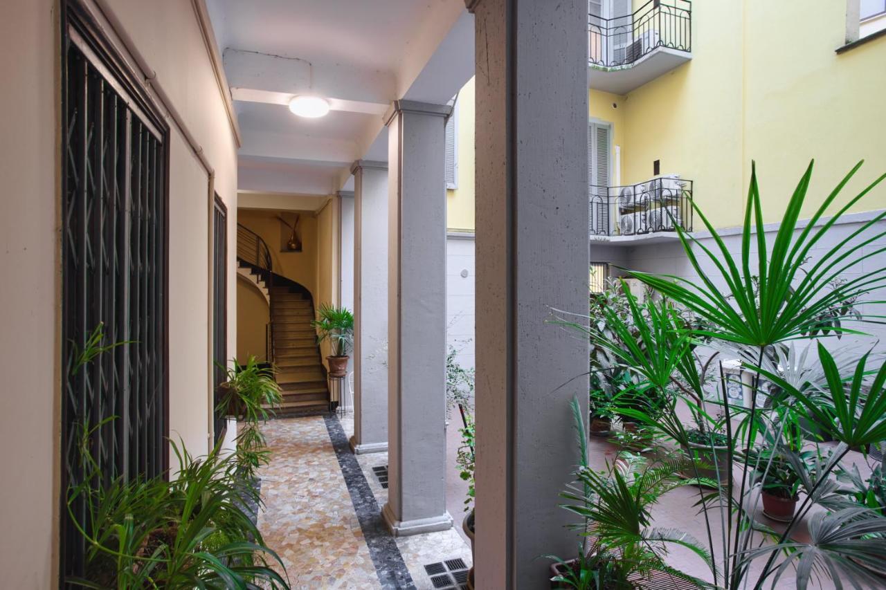 Joivy Mauri - Cosy Flats Near The Duomo Apartment Milan Luaran gambar